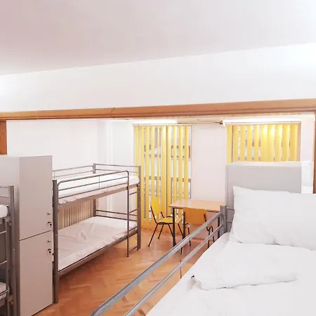 Хостел Sleep *