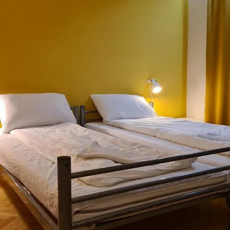 Sleep Bukarest