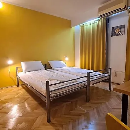 Sleep Hostel *