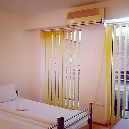 Sleep Hostel *